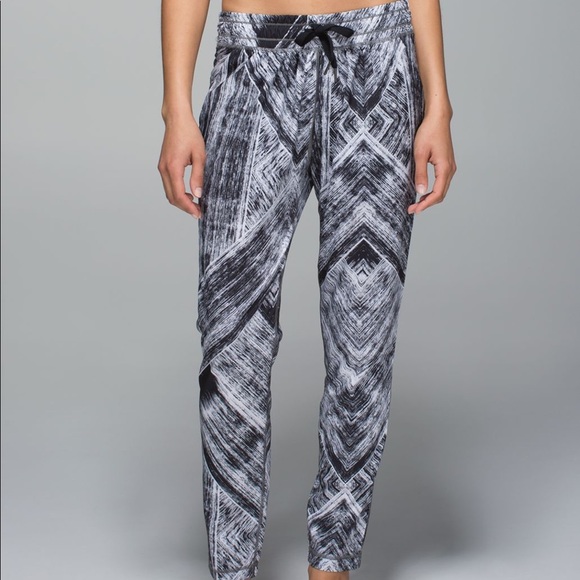 lululemon athletica Pants - Lululemon Namaskar Pant II